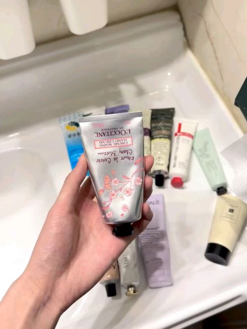 名分享精致女孩最爱的五款护手霜凯发K8首页登录护手霜推荐第一(图8)