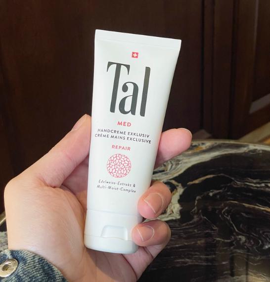 子的好？6款实测长效保湿护手霜清单凯发K8首页登录氨基酸护手霜哪个牌(图6)